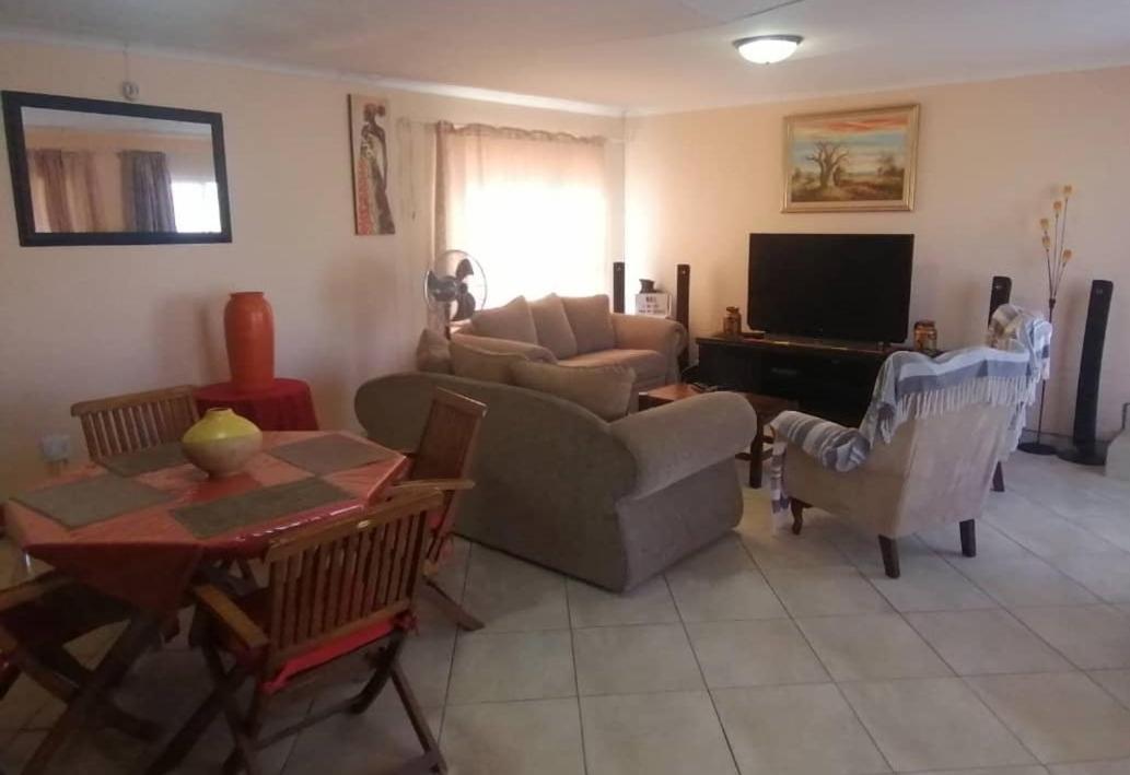 Jjp Self Catering - Three Bedroom House Lüderitz Dış mekan fotoğraf